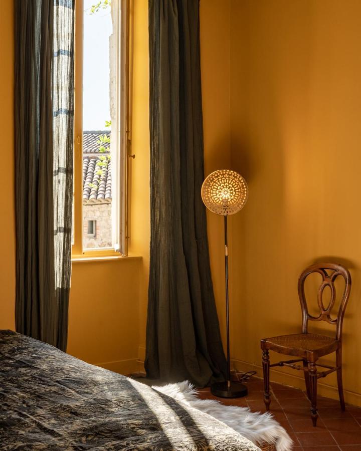 La Fugue, Demeure Historique Proche De Uzes,Nimes,Cevennes Hotel Brignon Eksteriør billede